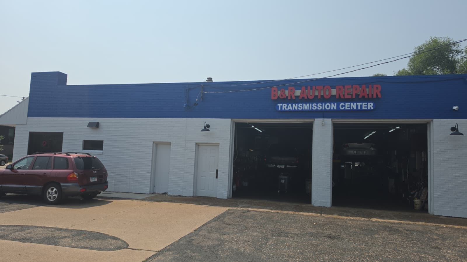 B&R Auto Repair building exterior and service bay entrances